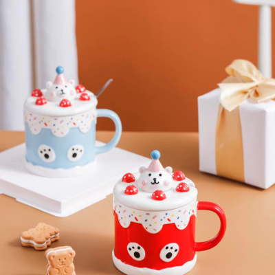 New Three-Dimensional Relief Cake Ceramic Cup with Cover with Spoon Coffee Cup Creative Mug Water Cup