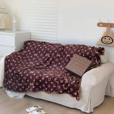 Cross-Border Foreign Trade Gift Blanket Wholesale Delivery L Home Sofa Cover Flannel Leisure Nap Blanket WeChat Group Purchase