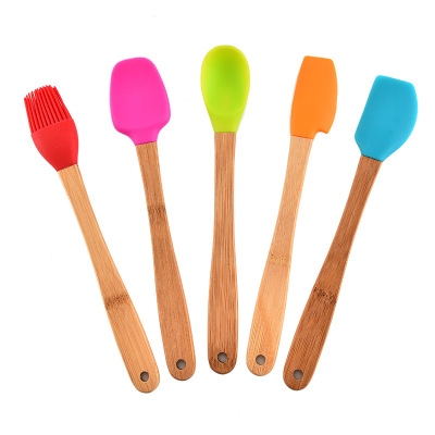 Factory Wholesale Silicone Bamboo Handle Baking Utensils Mini Five-Piece Cream Scraper Spoon Kitchen Gadget Wholesale