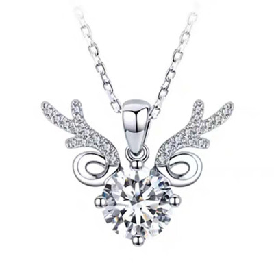 Pt950 Platinum All the Way to Have You Necklace Inlaid Eight Hearts and Eight Arrows Zircon Imitation Moissanite Pendant