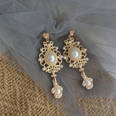 Retro Court Baroque Pearl Earrings Elegant Earrings Classical Elegant Non-Piercing Ear Clip Silver Pin Earrings 264