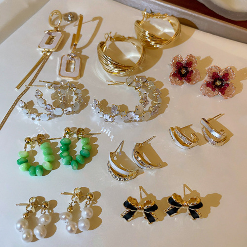 gold plated silver needle a two-piece pearl earrings korean retro design earrings elegant bow earrings