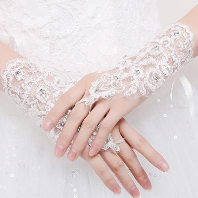 New Bridal Wedding Gloves Sunscreen Lace Gloves Lace Cutout Diamond Fingerless Short Mesh Gloves