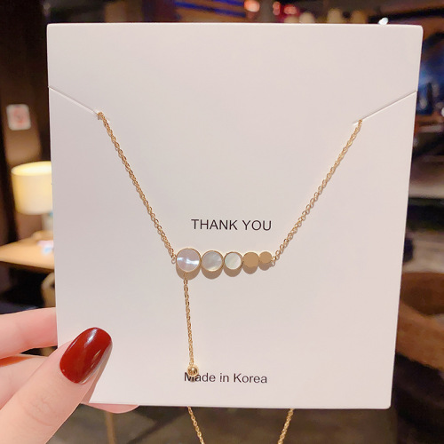 Gold Wafer Fritillary Pendant Necklace for Women Ins Trendy Titanium Steel Design Sense Clavicle Chain Temperament Personality Fashion Necklace