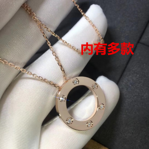 japanese and korean fashion card home same titanium steel big cake necklace female 18k rose gold clavicle chain all-match cake necklace fashion