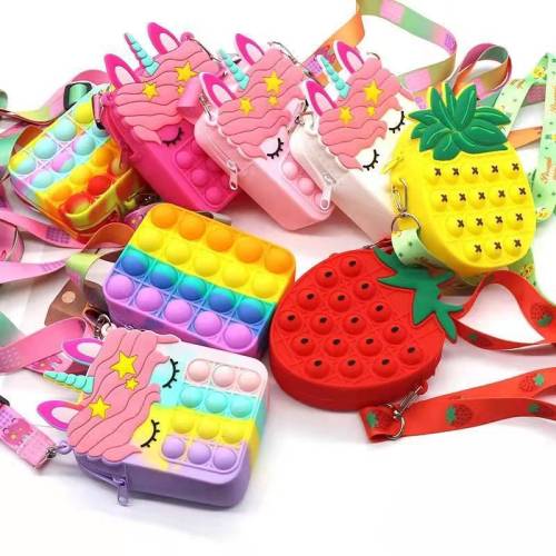 Cross-Border 2022 Deratization Pioneer Puzzle Pressure Relief Silicone Bag Unicorn Mini Fashion Kid‘s Messenger Bag Coin Purse