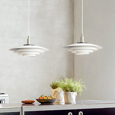 Silent Style Danish Bretagne UFO Chandelier Nordic Minimalist Restaurant Bar Lamp Teahouse Kitchen Island Art Chandelier