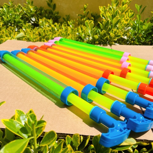 children‘s toys pull-out extended water gun water cannon drifting and playing beach stall toy transparent water pumping