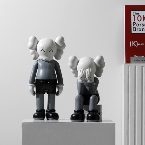 Nordic Light Luxury Violent Bear Decoration Figurine Garage Kits Creative Artistic Living Room TV Cabinet Entrance Room Table Decoration