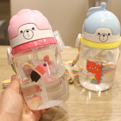 New Pp Cup with Straw Plastic Drinking Cup Children Water Cup Student Summer Cartoon Kindergarten Lanyard Water Bottle