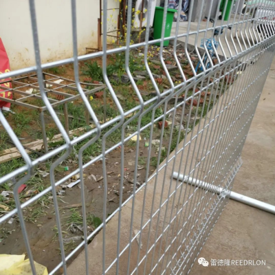 Hot Dip Galvanized Bilateral Protective Fence/Hot Dip Galvanized Double Side Fence Net