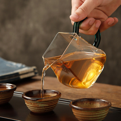 Internet Celebrity Borosilicate Glass Fair Cup Transparent Japanese Style with Handle Tea Filter Tea Pot Thickened Large Tea Pitcher