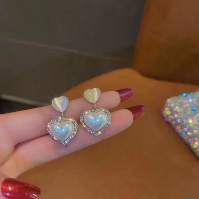Silver Needle French Style Love Heart Earrings High Sense Temperamental Minority Decoration Design Wholesale Opal Sweet Earrings Women