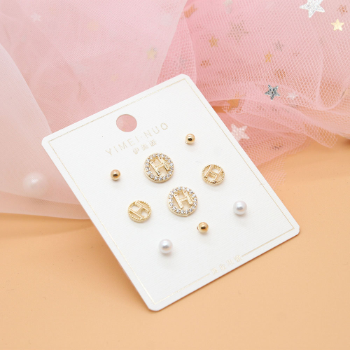 Multi-Hole Ear Studs Female Temperament Small Earrings Ear Bone Stud Earrings Set Exquisite Wild Ear Bone Stud Earrings