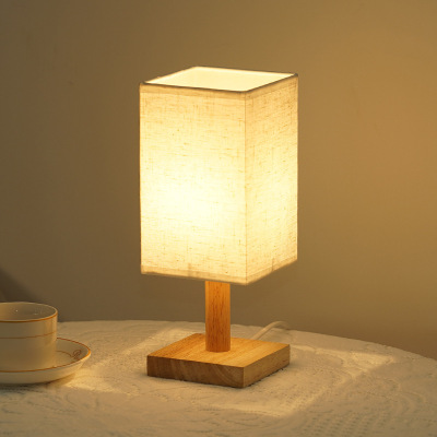 Nordic Solid Wood Bedroom Bedside Lamp Warm Study Desk Cabinet Table Lamp Creative Simple Usb Night Light