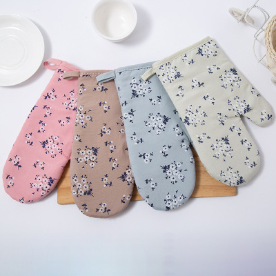 Factory Direct Sales Baking Microwave Oven Gloves Oven Heat Insulation Gloves Anti-Scald Cotton Linen Floral Printed Thickening Gloves