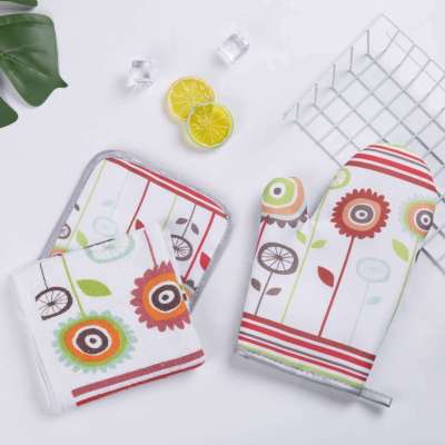 New Baking High-Temperature Resistant Household Microwave Oven Gloves Three-Piece Towel Mat Oven Heat-Resistant Gloves