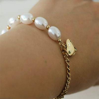 2022 Pearl Bracelet Wrist Ring Electroplated 18K Gold Accessories Women's Simple Trendy Love Ornament