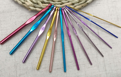 Factory Direct Sales Knitting Tools Sweater Needle Rainbow Color Aluminum Oxide Crochet 14 Pieces a Set