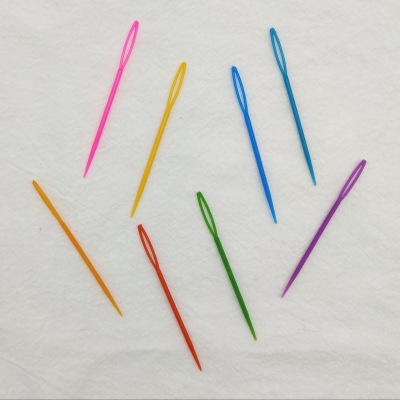 Factory Direct Sales Knitting Tool-6.8cm Colored Plastic Small Needle Plastic Sewing Needle Acrylic Plastic Small Needle