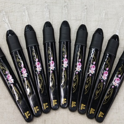 Factory Direct Sales Knitting Tools Black (New Products) Printed LED Luminous Crochet Hooks a Set of 9 PCs Blister Packaging