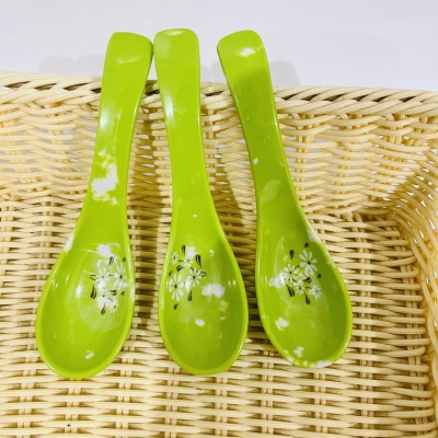 7006 Green Spoon Thick Handle Spoon Household Daily Spoon 1 Yuan Supply Wholesale