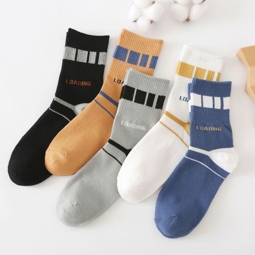 Socks Men‘s Autumn and Winter New Sports Basketball Socks European and American Trendy Breathable Tube Socks Cotton Sweat-Absorbent Long Socks Wholesale