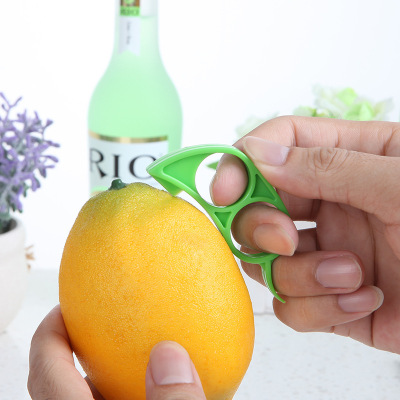 Creative Peler Factory Supply Kitchen Mouse Orange-Peeling Device Plastic Device Used to Cut Oranges Finger Orange-Peeling Device