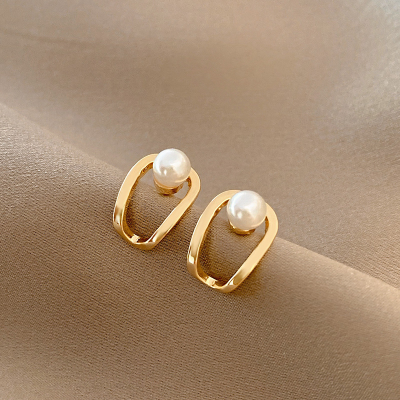 Simple and Light Luxury 925 Silver Needle Pearl Earrings Internet Celebrity Elegant All-Match Earrings Ins Trendy Unique Earrings