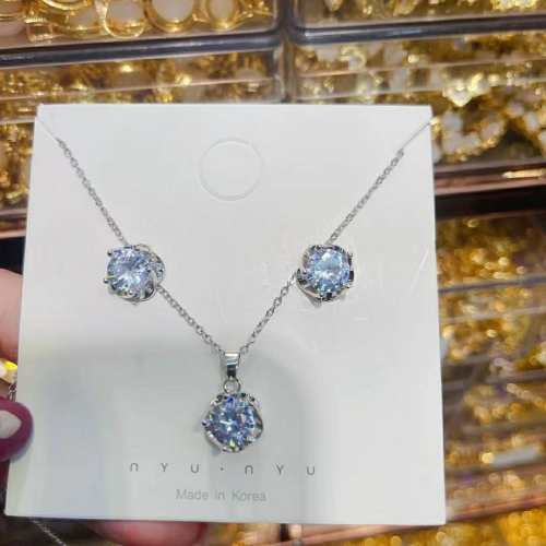 European and American Hot-Selling round Stud Earrings Pendant Set