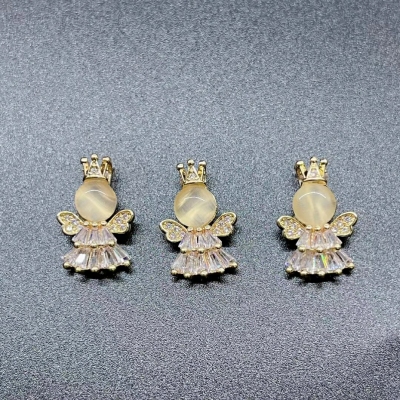 Ladder Zircon Little Angel Pendant