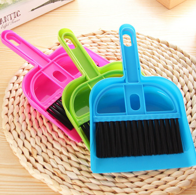 Mini Desktop Cleaning Brush Sweeping Desktop Computer Keyboard Brush Small Broom Dustpan with Shovel Set Factory Wholesale