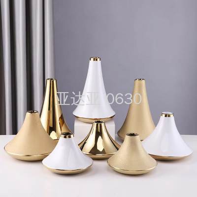 Nordic Instagram Style Simple Fashion Modern White Plating Gold Illustrator Ceramic Vase Crafts Ornaments