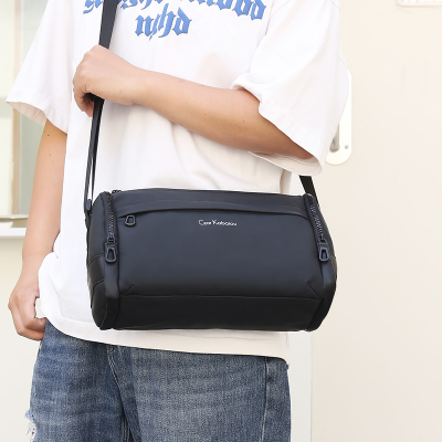 Casual Simple Shoulder Bag Stylish and Lightweight Men's Messenger Bag Large Capacity Zipper Oxford Sports Bag