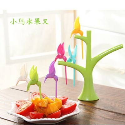 Fashion Creative Flying Bird Fruit Fork Set Creative Fruit Toothpick Plastic Sign Animal Fruit Fork
