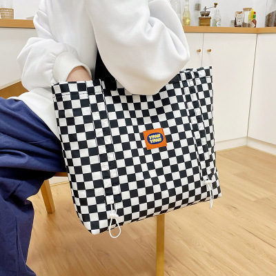 Bag Women's Messenger Bag Trendy Fashion Plaid Trendy Japanese Style Crossbody Chessboard Grid Large Capacity Trendy Women's Trendy Bag Shoulder Bag