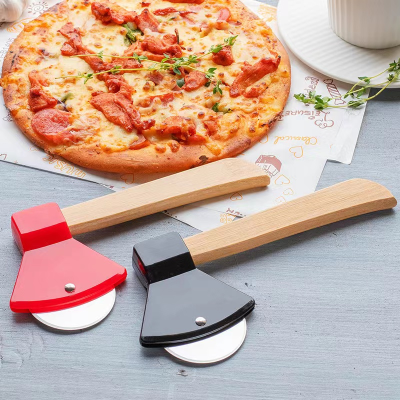 Stainless Steel Rolling Creative Axe Wheel Pizza Cutter Pie Separator Cake Cut Knife