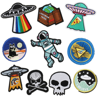 Spot Astronaut Emboridery Label Mars Cat Patch Computer Embroidered Badge Alien Spaceship Embroidered Cloth Stickers