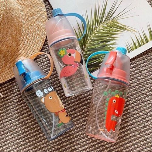 internet hot creative large-capacity water cup children‘s spray cup shatter proof straw drinking cup spray cartoon cup