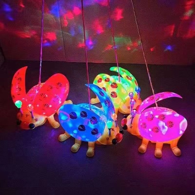 Electric Rope Toy Children's Simulation LADYBIRD Beetle Light Music Universal Wheel Night Market Luminous Toy