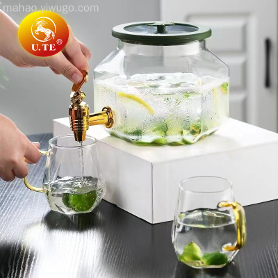 Glass Refrigerator Kettle with Faucet 2.8L