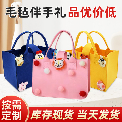 cartoon felt bag with hand gift handbag baby one month old 100-day banquet felt back gift bag fashion gift shopping bag