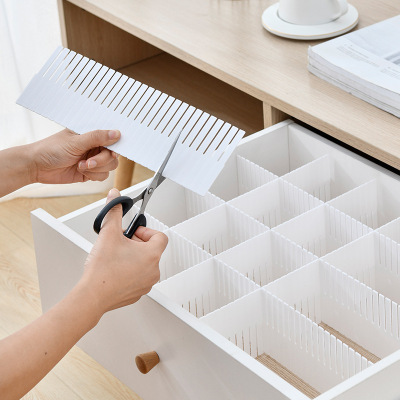 Bedroom Drawer Storage Partition Household 5-Piece Free Combination Plastic Separator Underwear Socks Layered Partition