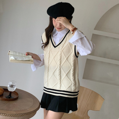 Plus-Size Preppy Style V-Collar Contrast Color Cable-Knit Sweater Vest Female Students Autumn Korean Style Loose All-Matching Sweater Fashion