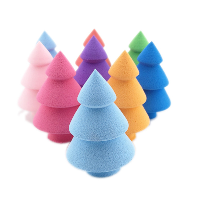 Christmas tree makeup sponge  