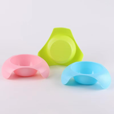 Pet Supplies Cat and Dog Food Bowl Three-Leaf Side Color Candy Pet Bowl Pet Drinking Water Bottle Spot Cross-Border Supply