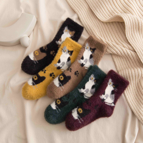 Women‘s Socks Autumn and Winter Thickened Warm Artificial Mink Hair Japanese Cute Cat Ins Tide Female Middle Tube Socks Room Socks