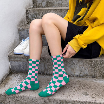 Autumn and Winter New Women's Socks Fashion Trend Chessboard Plaid Tube Socks Simple Japanese and Korean Plaid Small Pepper Trendy Socks