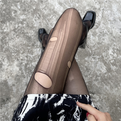 Wholesale sex appeal pantyhose hand tear socks ultra thin disposable black silk stockings summer pantyhose women