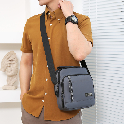  Trends Composite Nylon Fabric Shoulder Bag Multi-Layer Multifunctional Tote Light Solid Color Men's Messenger Bag